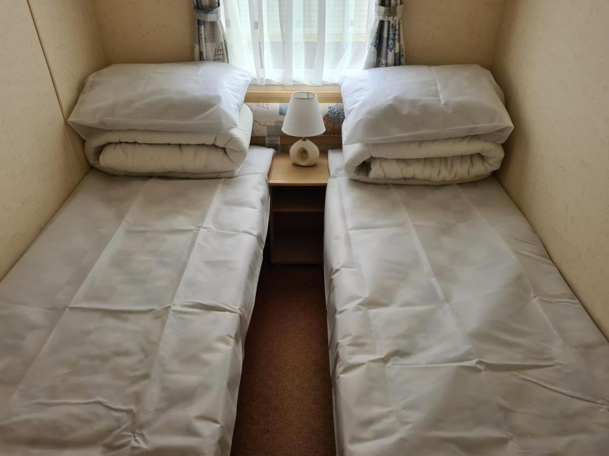 Апартаменты 6 Berth Promenade Инголдмелс Экстерьер фото